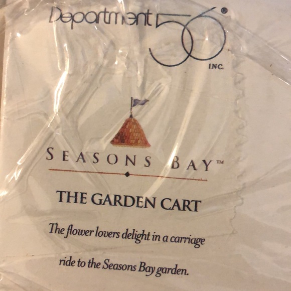 Department 56 - Seasons Bay - “The Garden Cart” - Picture 4 of 4